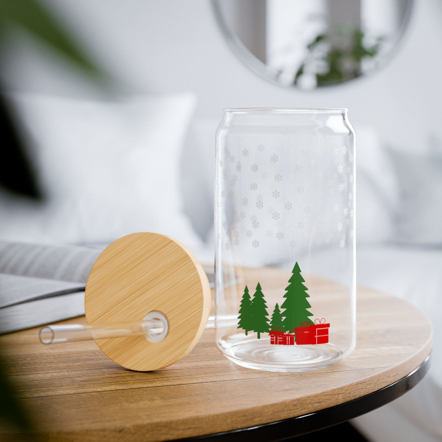 Christmas Tree Sipper Glass